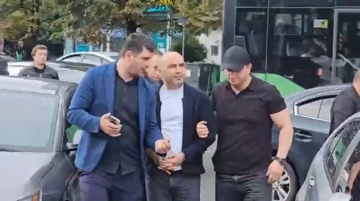 UNM’s Khabeishvili to supporters: ‘don’t fear anything, victory lies in hands of Georgian people’