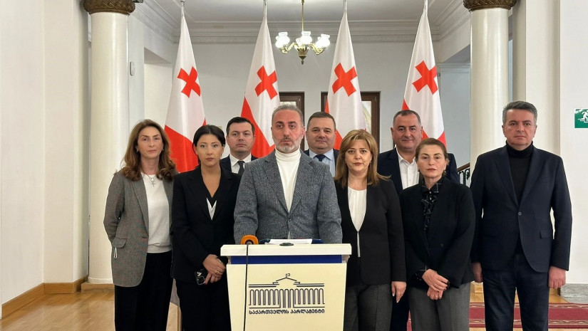 პარტია "გახარია საქართველოსთვის" აქციების დროს გამოყენებული სპეციალური საშუალებების კანონიერების შემსწავლელი საგამოძიებო კომისიის შექმნას ითხოვს