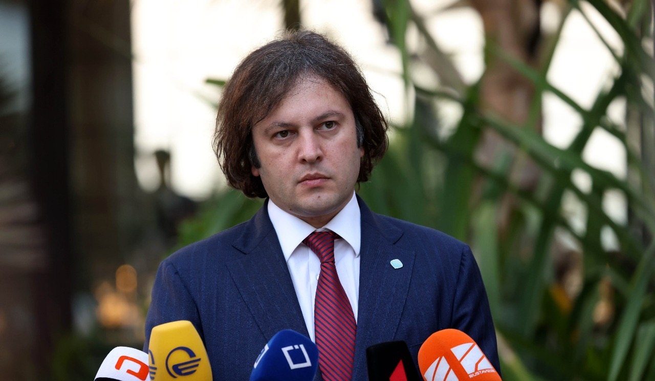 ირაკლი კობახიძე – თორნიკე რიჟვაძე იყო “ქართული ოცნების“ გუნდის კადრი და დღემდე არის „ქართული ოცნების“ გუნდის წევრი