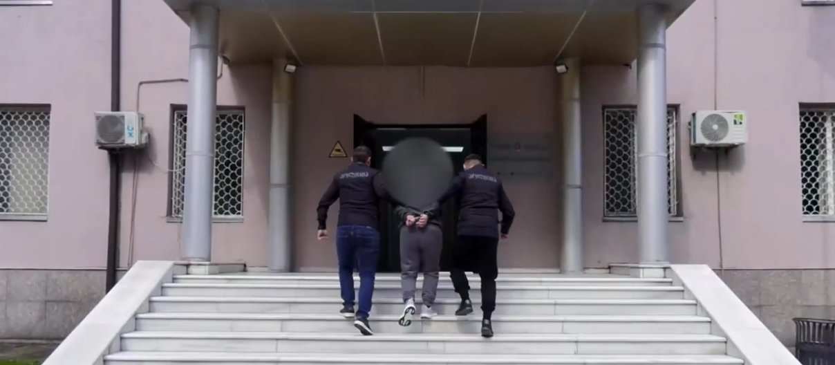 აჭარაში პროსტიტუციისთვის ადგილის გადაცემის ბრალდებით ჩინეთის მოქალაქე დააკავეს