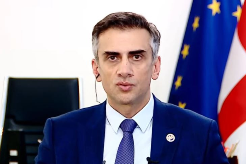 გიორგი კახიანი - ისედაც ერთნი არ არიან? როდესაც სჭირდებათ ერთად არიან, როდესაც ამის საჭიროება არ არის, ვითომ ცალ-ცალკე ჯგუფებად წარმოჩნდებიან