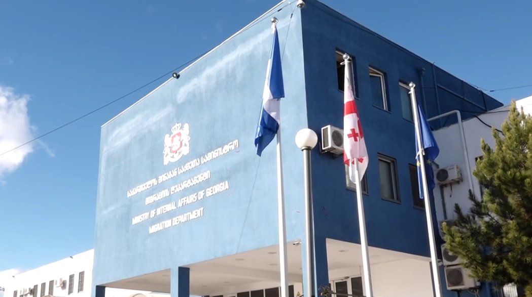 მიგრაციის დეპარტამენტის თანამშრომლებმა უცხო ქვეყნის 13 მოქალაქე საქართველოდან გააძევეს