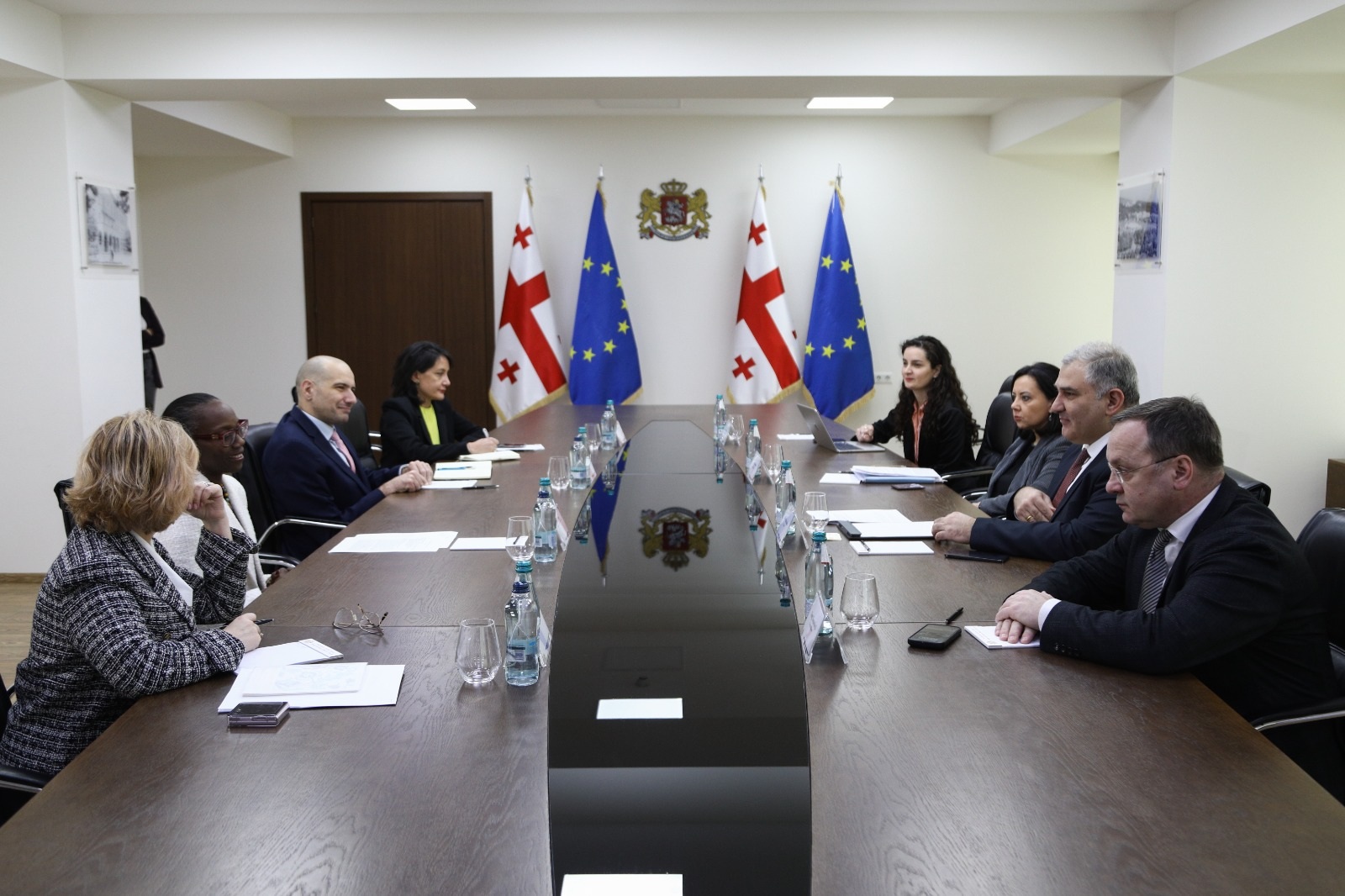 მიხეილ სარჯველაძე მსოფლიო ბანკის რეგიონულ დირექტორ როლანდ პრაისს შეხვდა