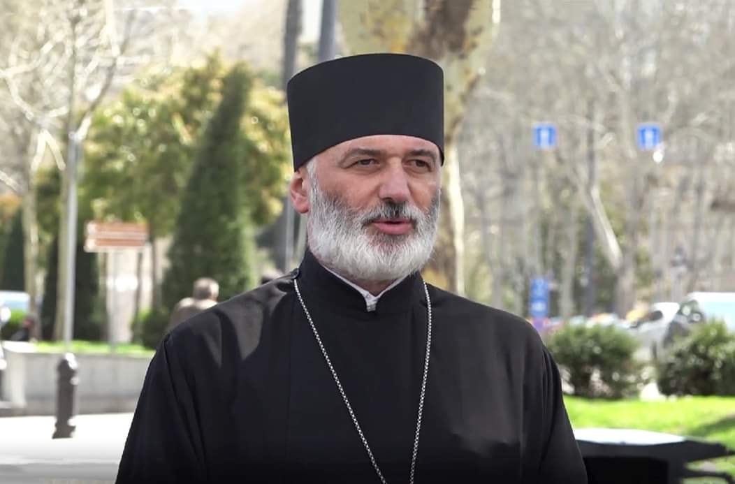 დეკანოზი ანდრია ჯაღმაიძე - არასდროს ეკლესიას უკრაინაში მებრძოლ ადამიანთათვის რაიმე შემზღუდავი ნორმა არ დაუდგენია