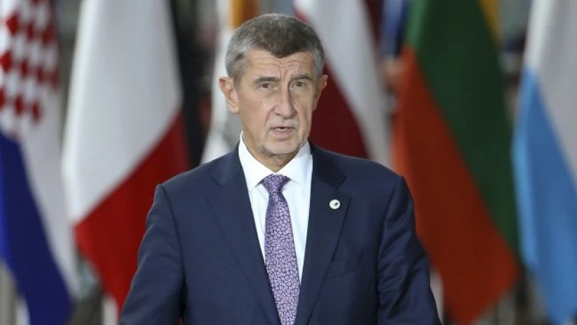 ბაბიში ზელენსკის სომხეთში შეხვდება, თუმცა უკრაინაში გამგზავრებას არ გეგმავს