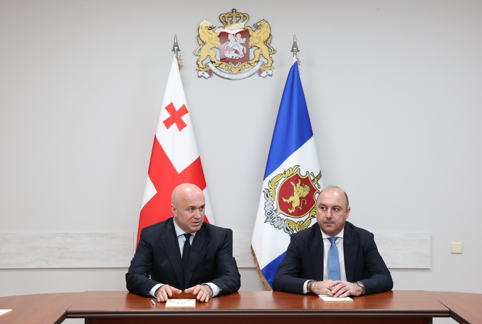 სულხან თამაზაშვილმა იმერეთის პოლიციის დეპარტამენტის თანამშრომლებს ახალი ხელმძღვანელი წარუდგინა