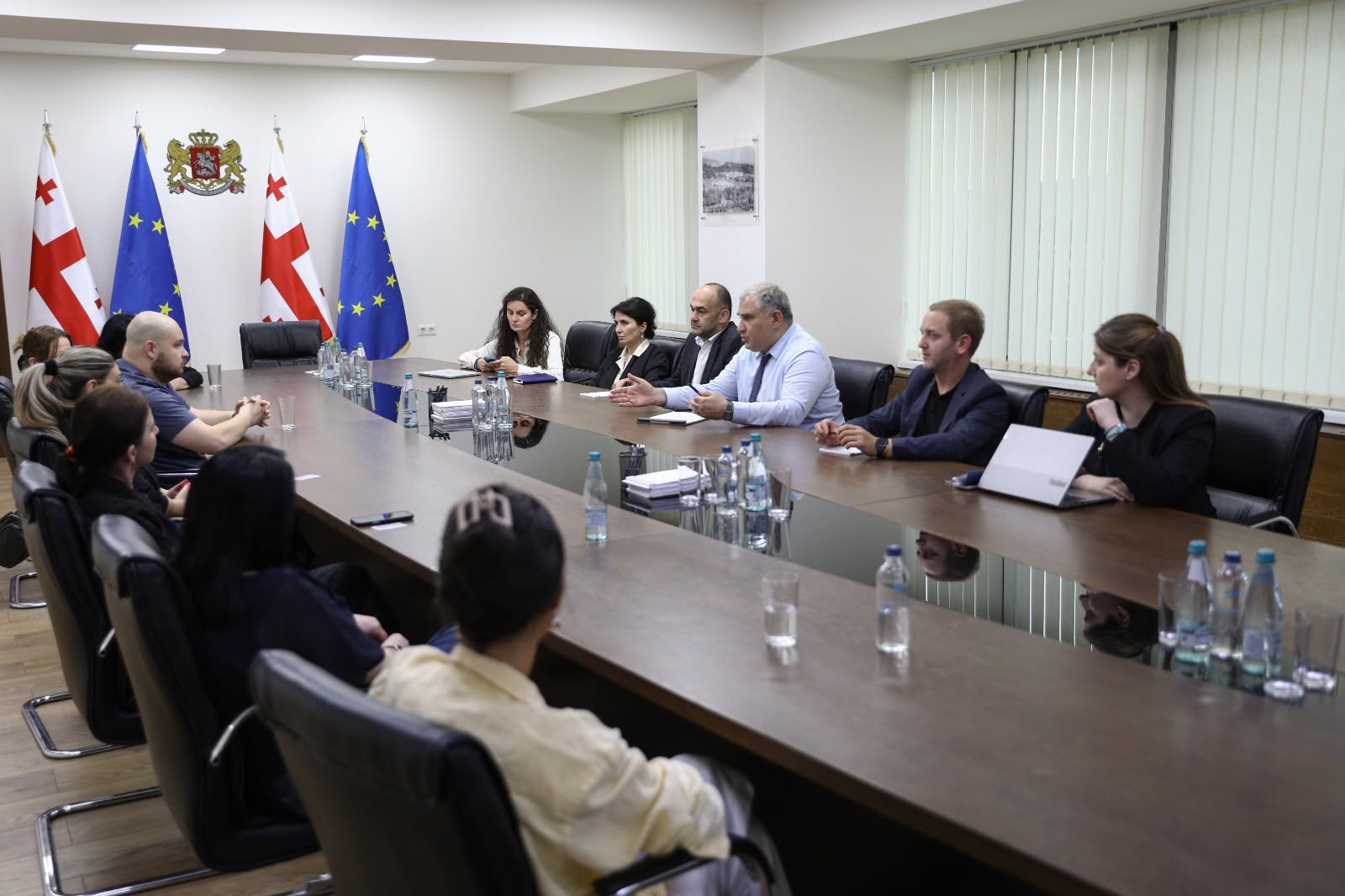 ჯანდაცვის სამინისტროში ცისტური ფიბროზის მქონე პაციენტების მშობლებთან მორიგი შეხვედრა გაიმართა