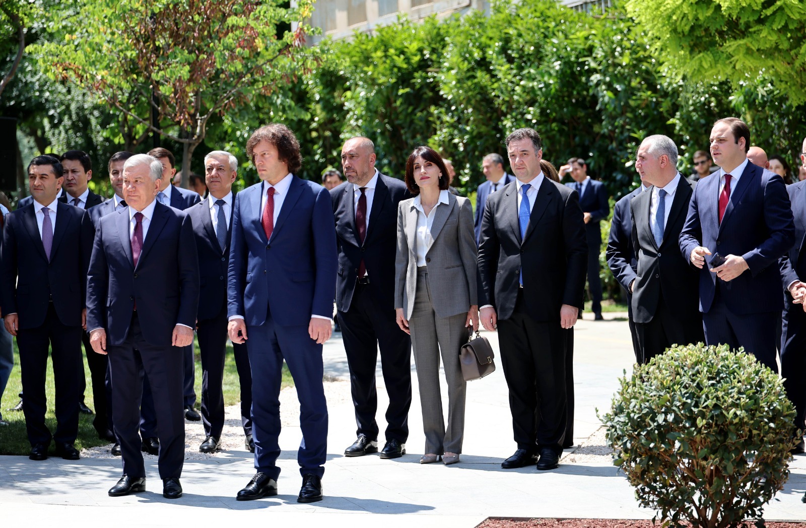 Georgia and Uzbekistan unveil Alisher Navoi monument as Mirziyoyev concludes state visit