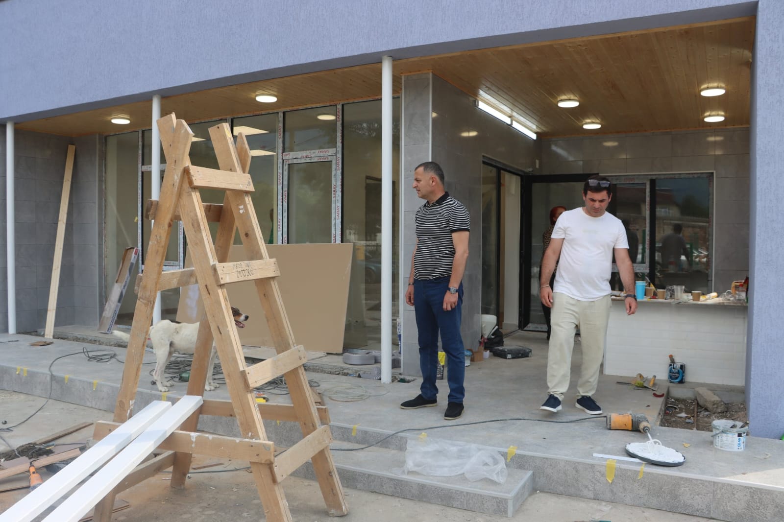 წალენჯიხის მუნიციპალიტეტის მერი სოციალურად დაუცველი ოჯახებისთვის საცხოვრებელი სახლების მშენებლობებს გაეცნო — 6