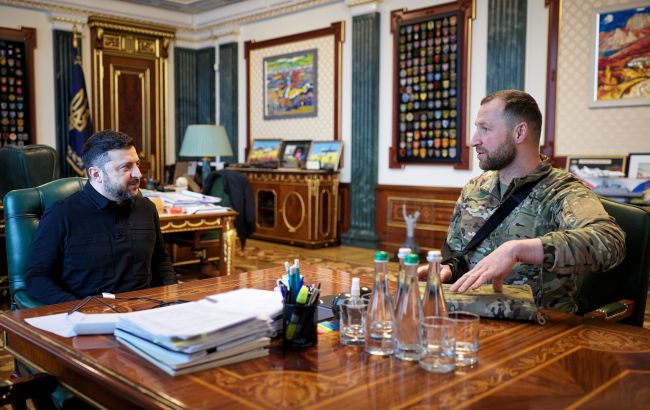 ზელენსკიმ თავდაცვის მინისტრის მოვალეობის შემსრულებლად გენერალ-მაიორი ევჰენ ხმარა დანიშნა