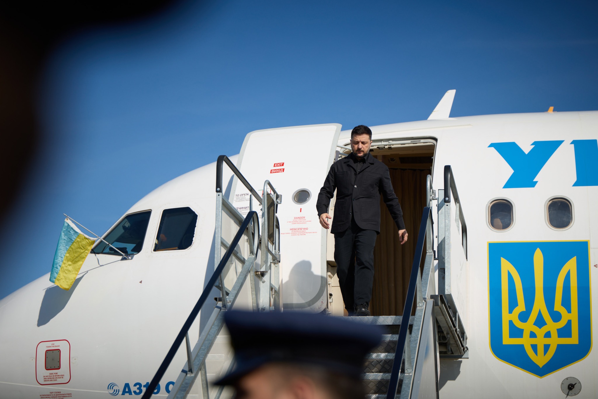 Zelenskyy arrives in US for talks with Trump on air defense, strategic cooperation