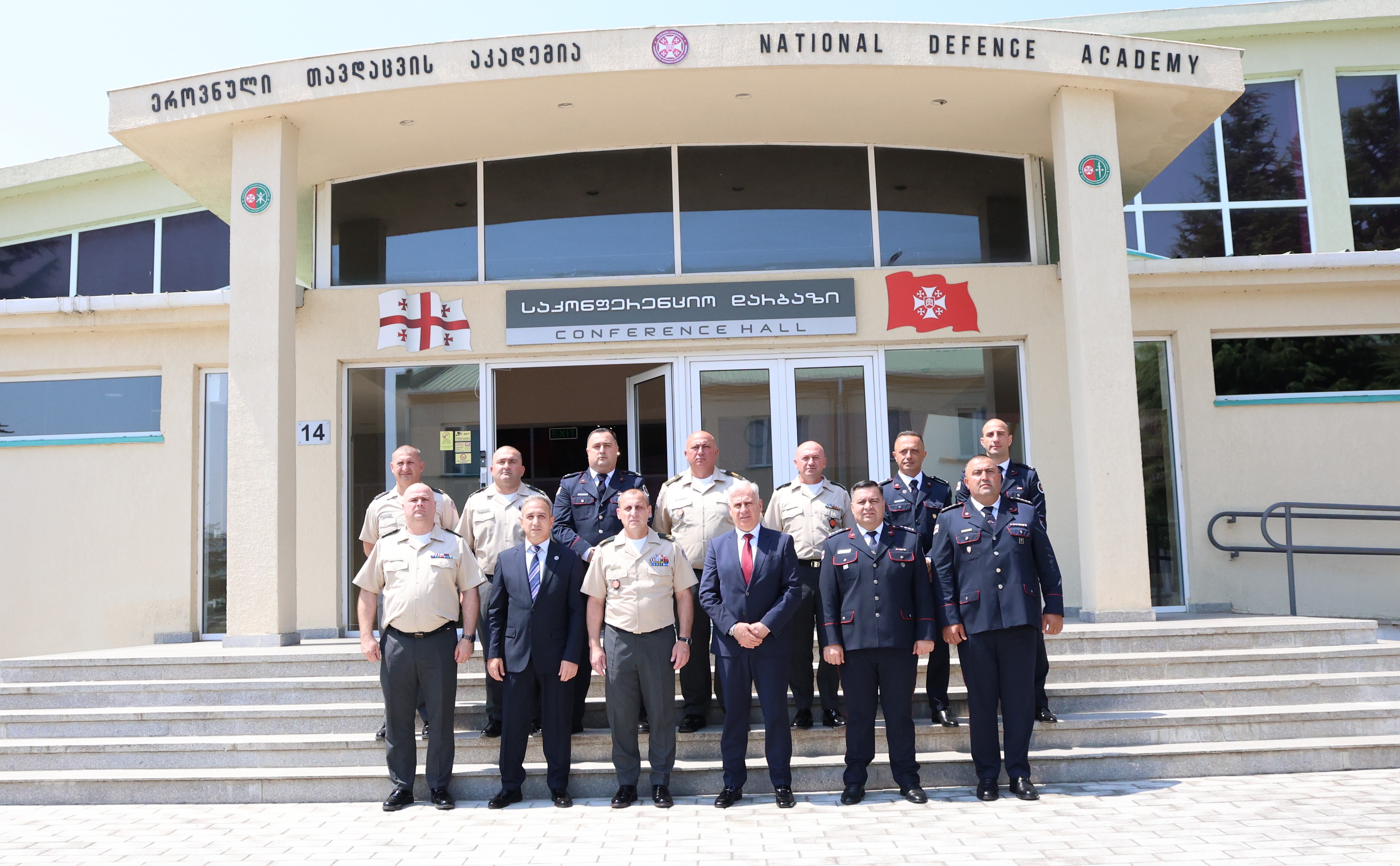 ეროვნული თავდაცვის აკადემიასა და საგანგებო სიტუაციების მართვის სამსახურს შორის თანამშრომლობის მემორანდუმი გაფორმდა — 1