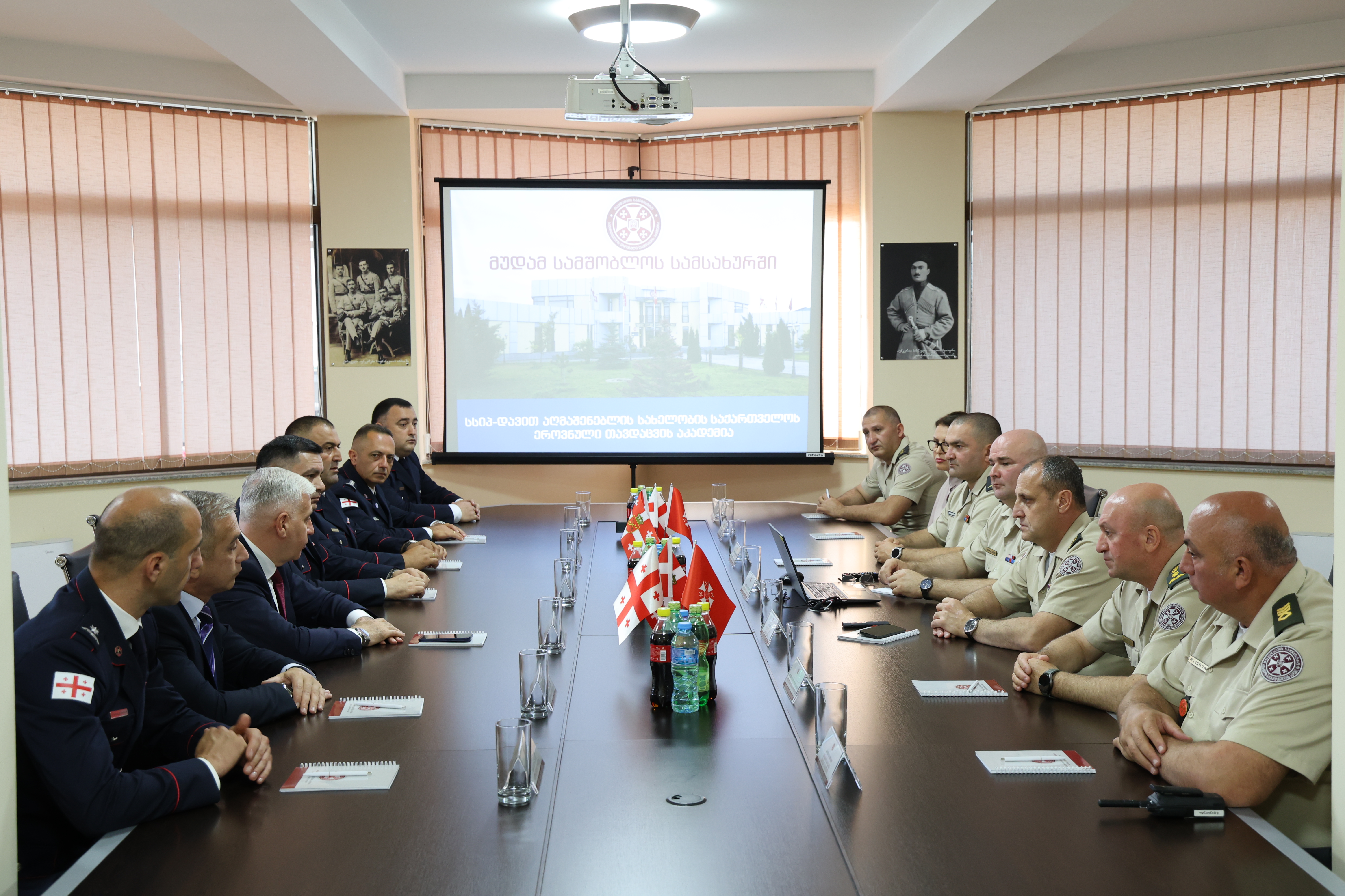 ეროვნული თავდაცვის აკადემიასა და საგანგებო სიტუაციების მართვის სამსახურს შორის თანამშრომლობის მემორანდუმი გაფორმდა — 2