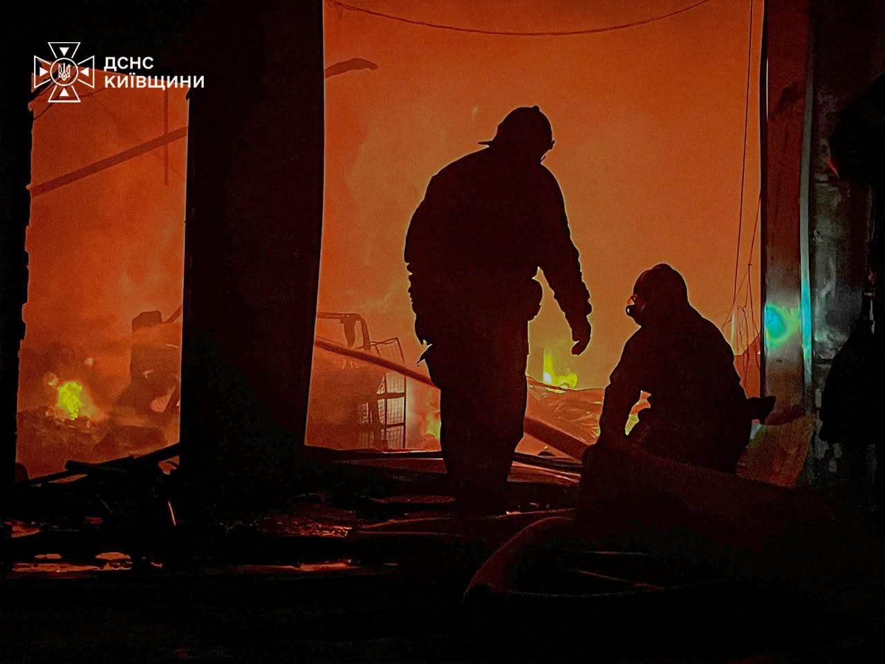 Kyiv Rescue Operations Conclude: 9 Killed, 33 Injured in Russian Missile Strikes