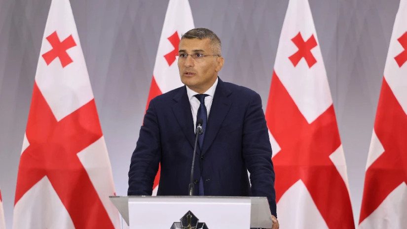მამუკა მდინარაძე – სახეზე გვყავს ცხვრის სულში გახვეული ათეულობით ტურა, რომელთა მწყემსები არიან უცხოელები, ეს უნდა გავარჩიოთ