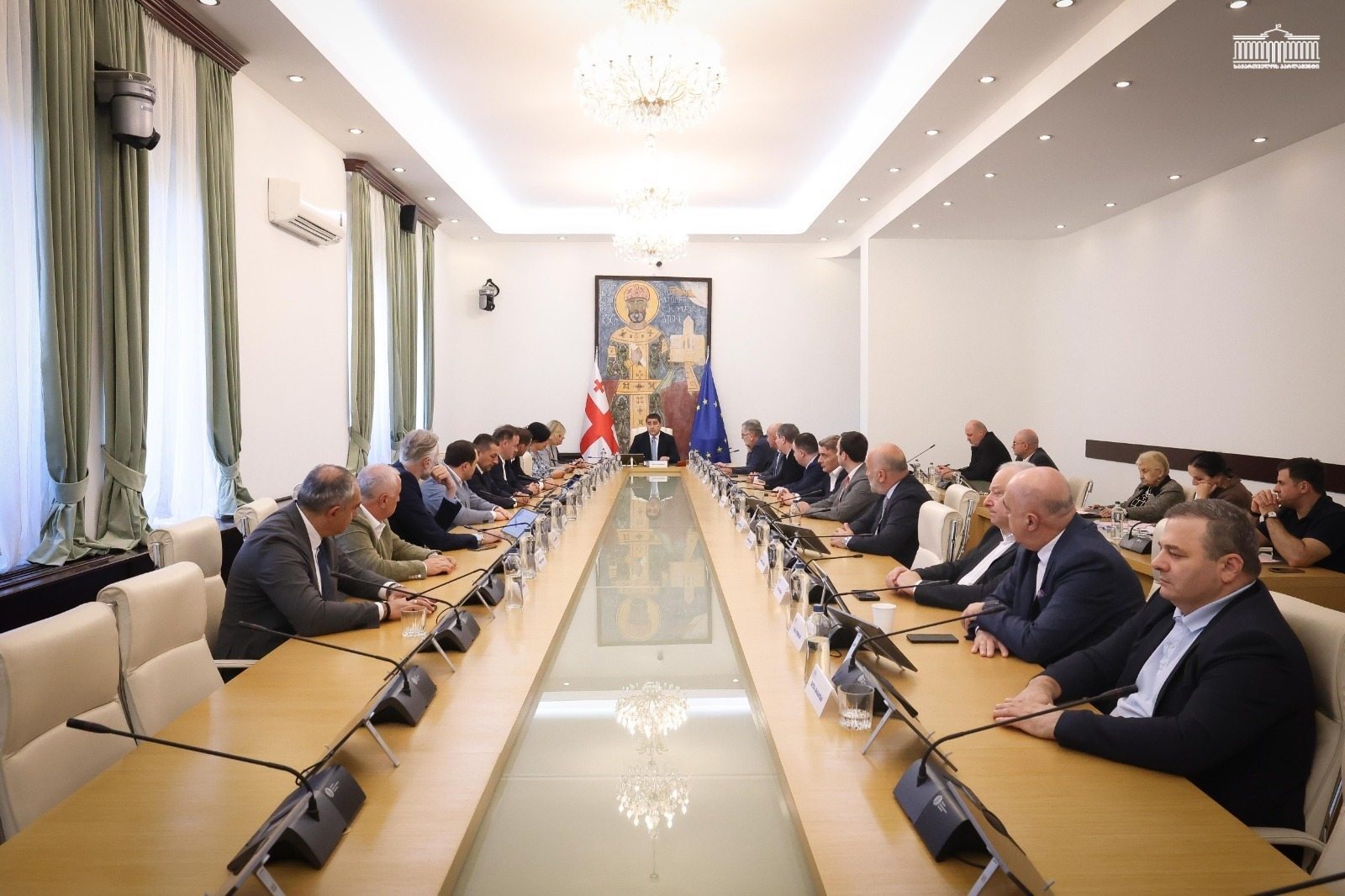 პარლამენტი მიმდინარე კვირაში სახელმწიფო უსაფრთხოების სამსახურის უფროსის კანდიდატურას უყრის კენჭს