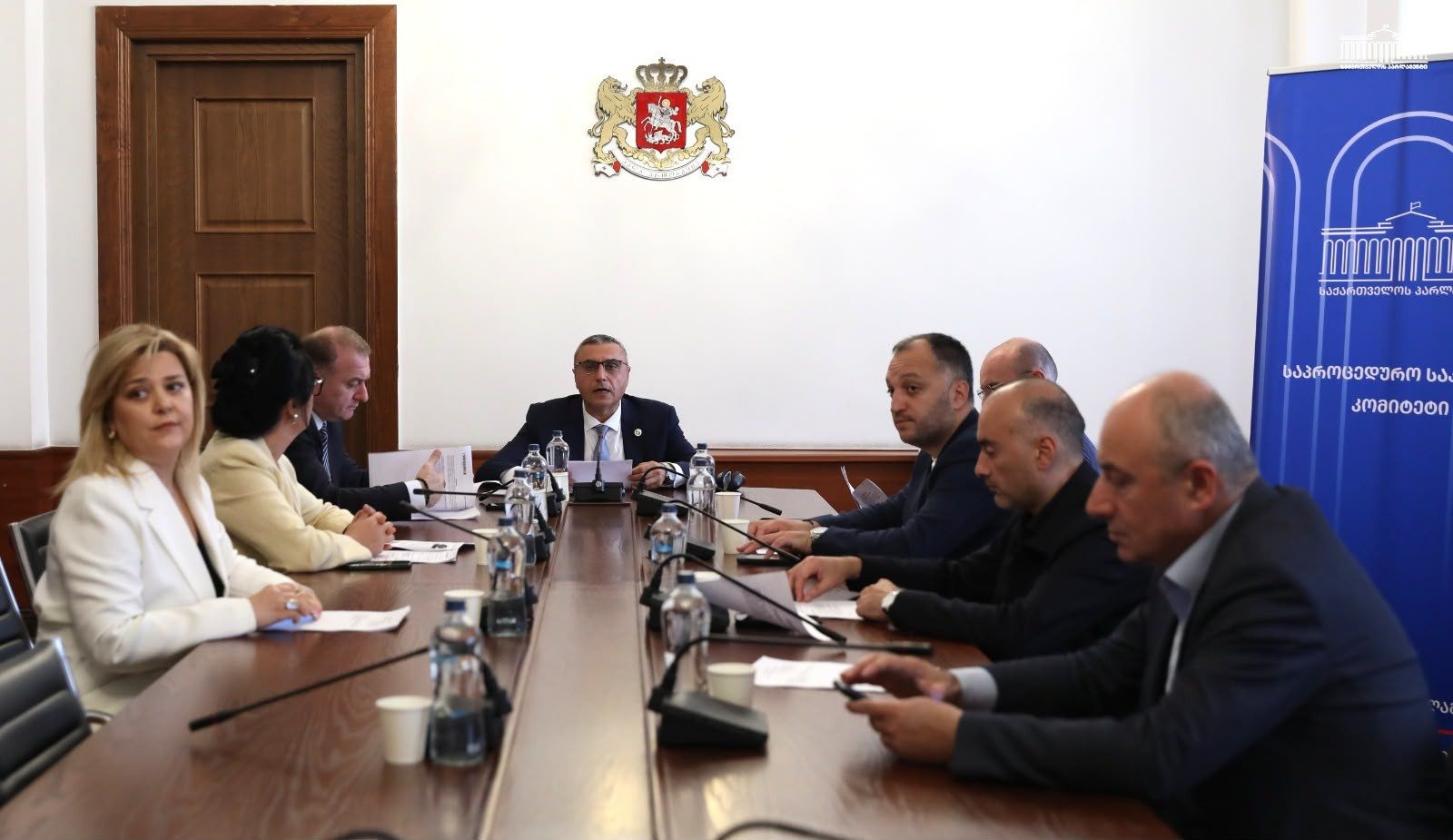საპროცედურო საკითხთა კომიტეტმა ქეთევან ხუროძის პარლამენტის წევრის უფლებამოსილების ცნობის საკითხს მხარი დაუჭირა