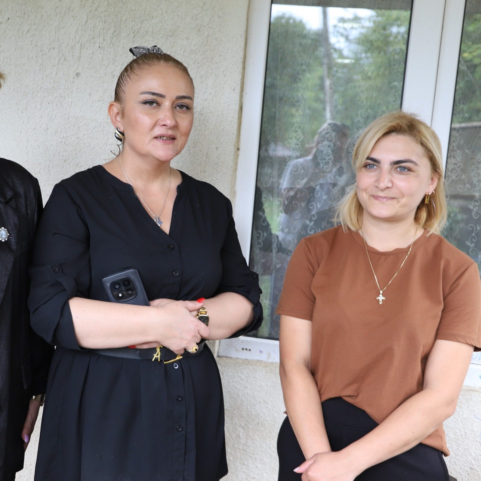 თერჯოლის მუნიციპალიტეტის მერმა სოციალურად დაუცველ და მრავალშვილიან ოჯახებს საყოფაცხოვრებო ნივთები გადასცა - 2