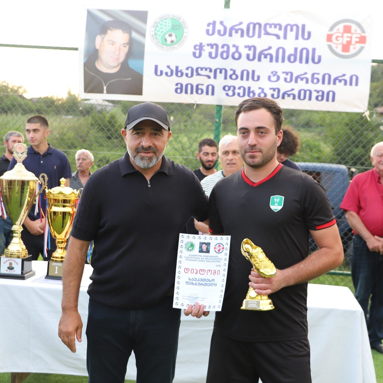 თერჯოლის მუნიციპალიტეტის მერი მინი ფეხბურთში ქართლოს ჭუმბურიძის სახელობის მე-12 ტრადიციული ტურნირის ფინალს დაესწრო - 3