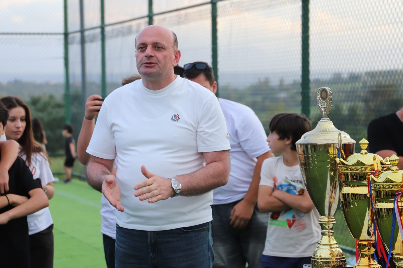 თერჯოლის მუნიციპალიტეტის მერი მინი ფეხბურთში ქართლოს ჭუმბურიძის სახელობის მე-12 ტრადიციული ტურნირის ფინალს დაესწრო - 4