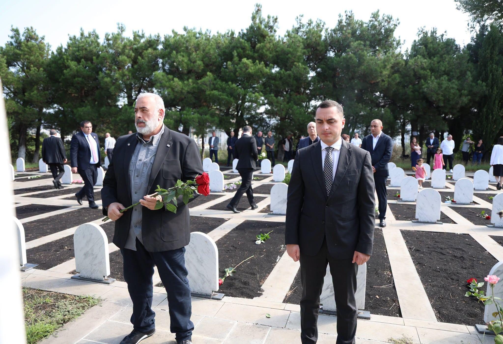 გიორგი ჯინჭარაძემ ბაბუშერის ტრაგედიის დროს დაღუპულთა ხსოვნას პატივი მიაგო