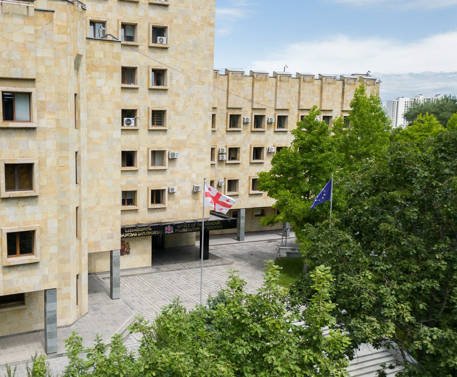 პროკურატურა ვახტანგ ჩარკვიანის გარდაცვალების ფაქტზე მიმდინარე სისხლის სამართლის საქმესთან დაკავშირებით განცხადებას ავრცელებს