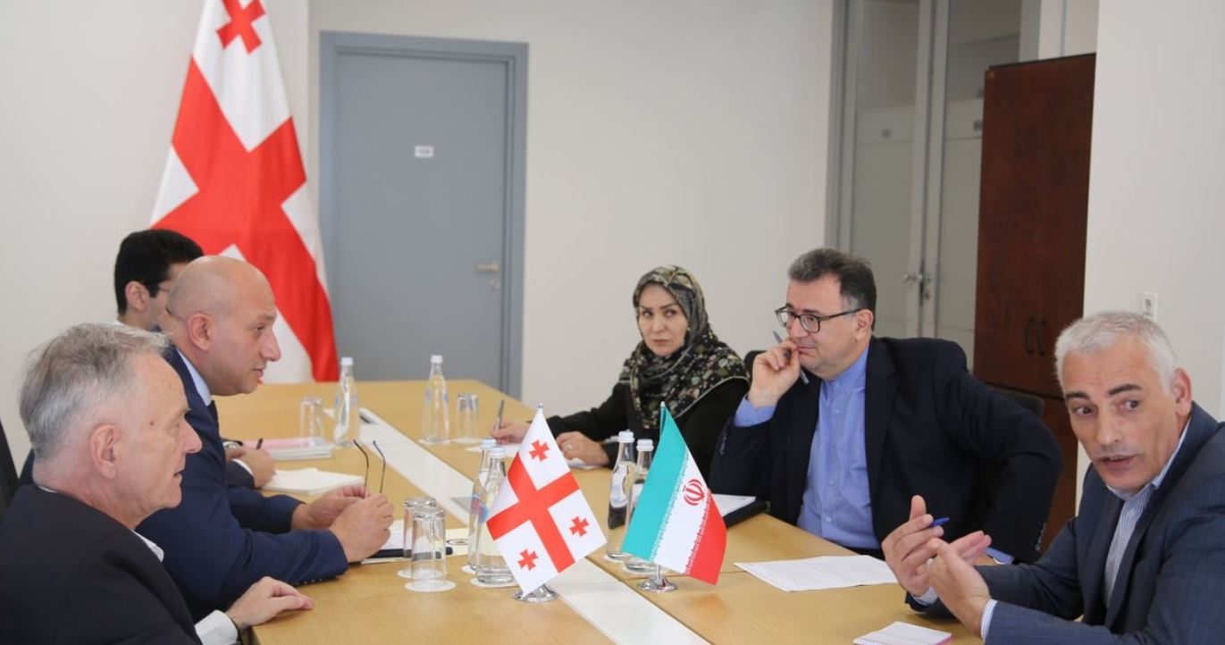 "ირანის ელჩს განემარტა, რომ საქართველოში აკრედიტებულმა დიპლომატიურმა წარმომადგენლებმა საქმიანობა მანდატის ფარგლებში უნდა წარმართონ"