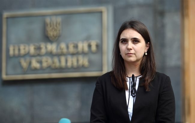 ზელენსკიმ ყოფილი პრესმდივნის წინააღმდეგ სანქციების დაწესების შესახებ ბრძანებას ხელი მოაწერა