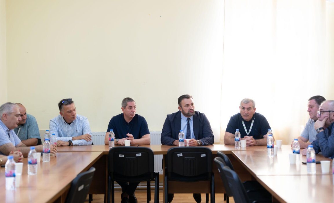 ცესკოს ხელმძღვანელი პირები ახმეტის საოლქო საარჩევნო კომისიას შეხვდნენ