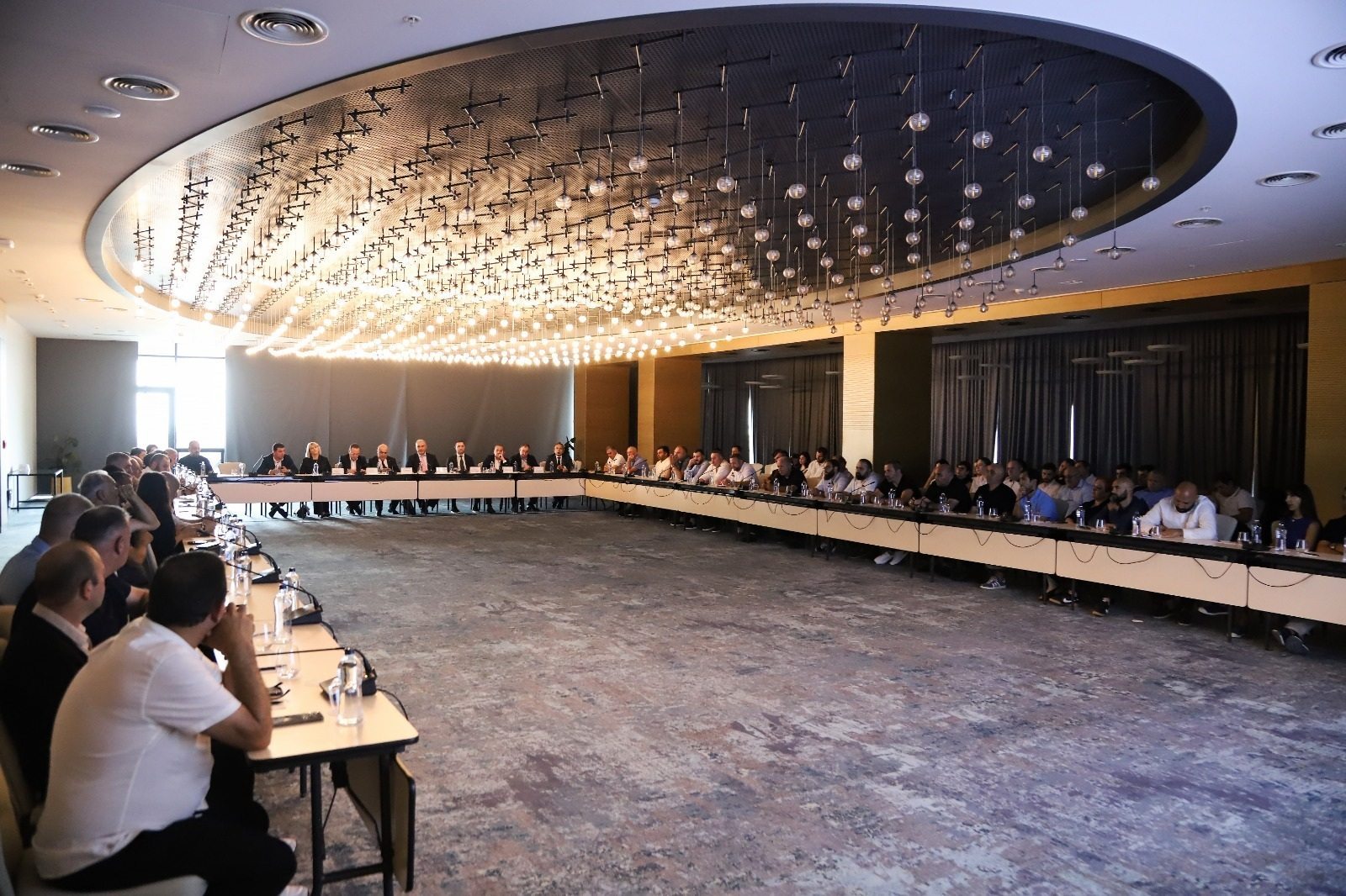 Georgia labor minister meets Business Association members over construction safety standards