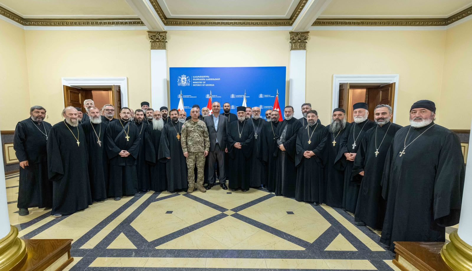 თავდაცვის სამინისტროში სამხედრო მოძღვრის დღე აღნიშნეს