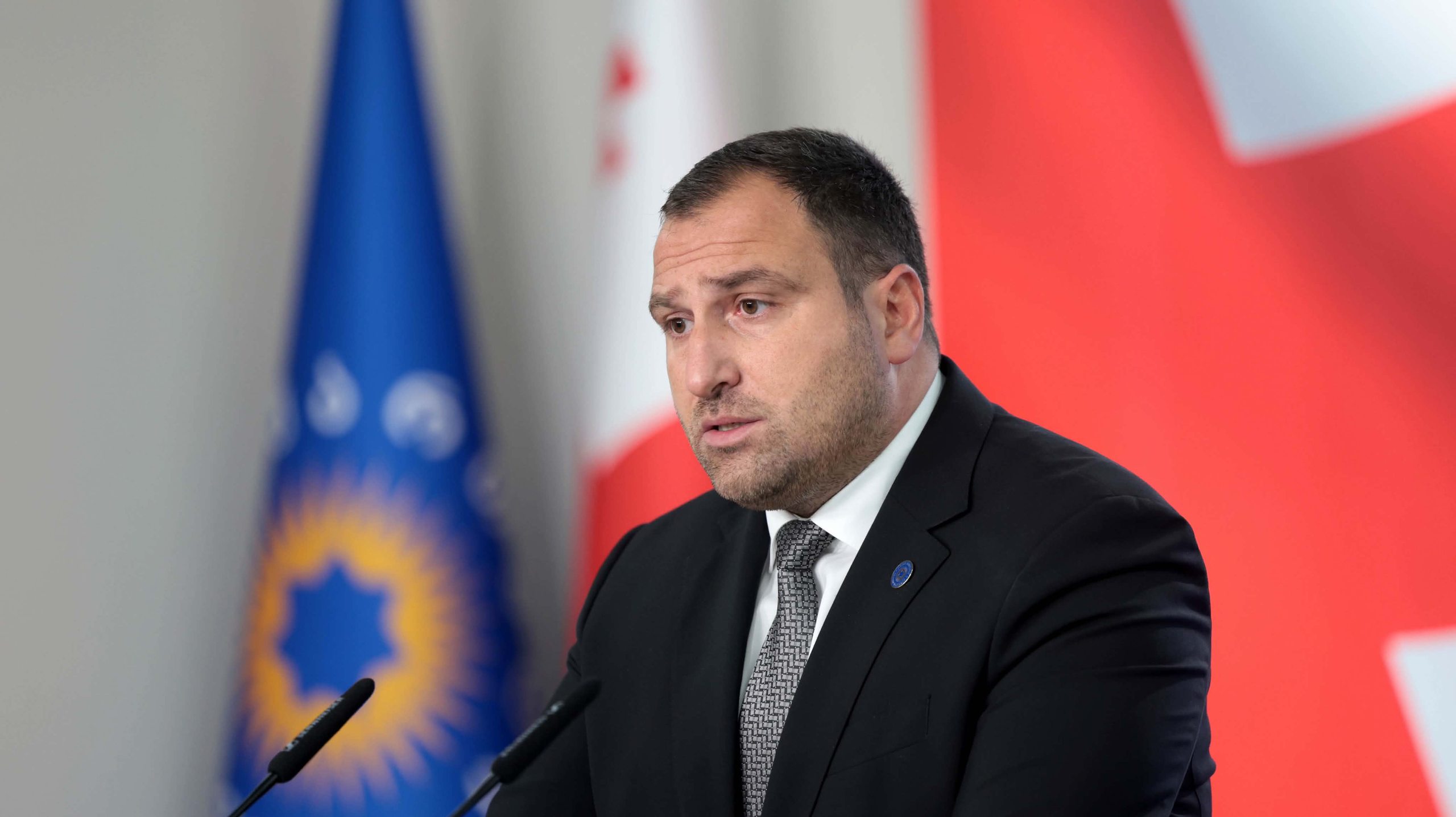ირაკლი კირცხალია - ალბათ, მეცოლასთვის, კალასისთვის და კოსისთვის, დემოკრატია არის უმცირესობის მმართველობა უმრავლესობაზე