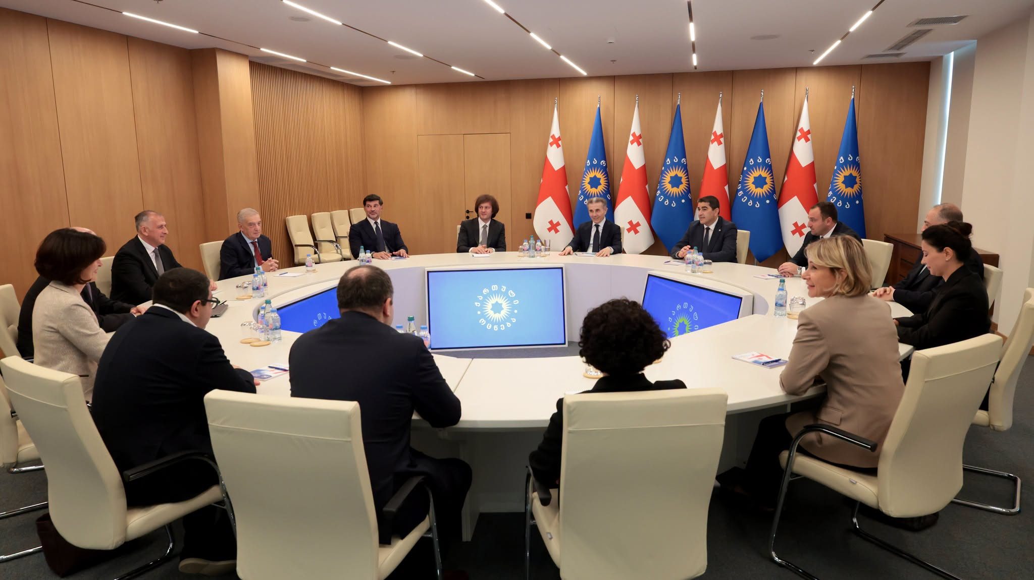 Georgian PM Says Ivanishvili Shared Views on Domestic and Foreign Policy at Ruling Party Meetings