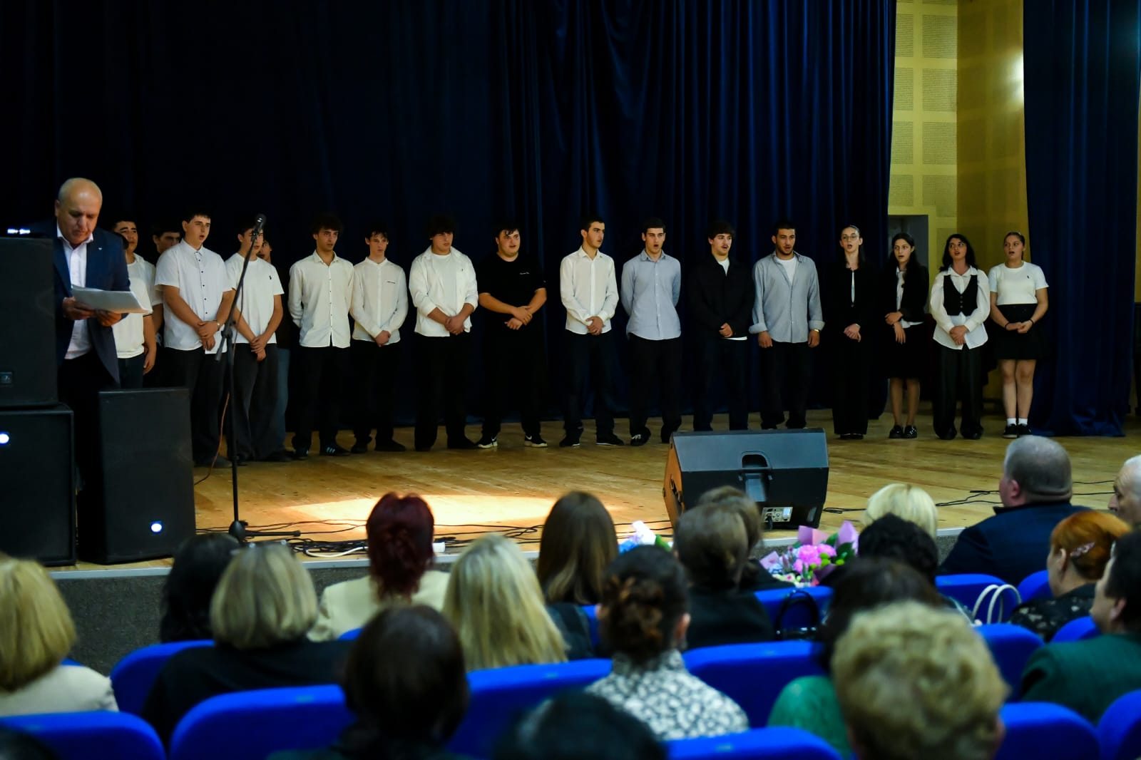 ​წალენჯიხაში ღვაწლმოსილი პედაგოგები დააჯილდოვეს - 5