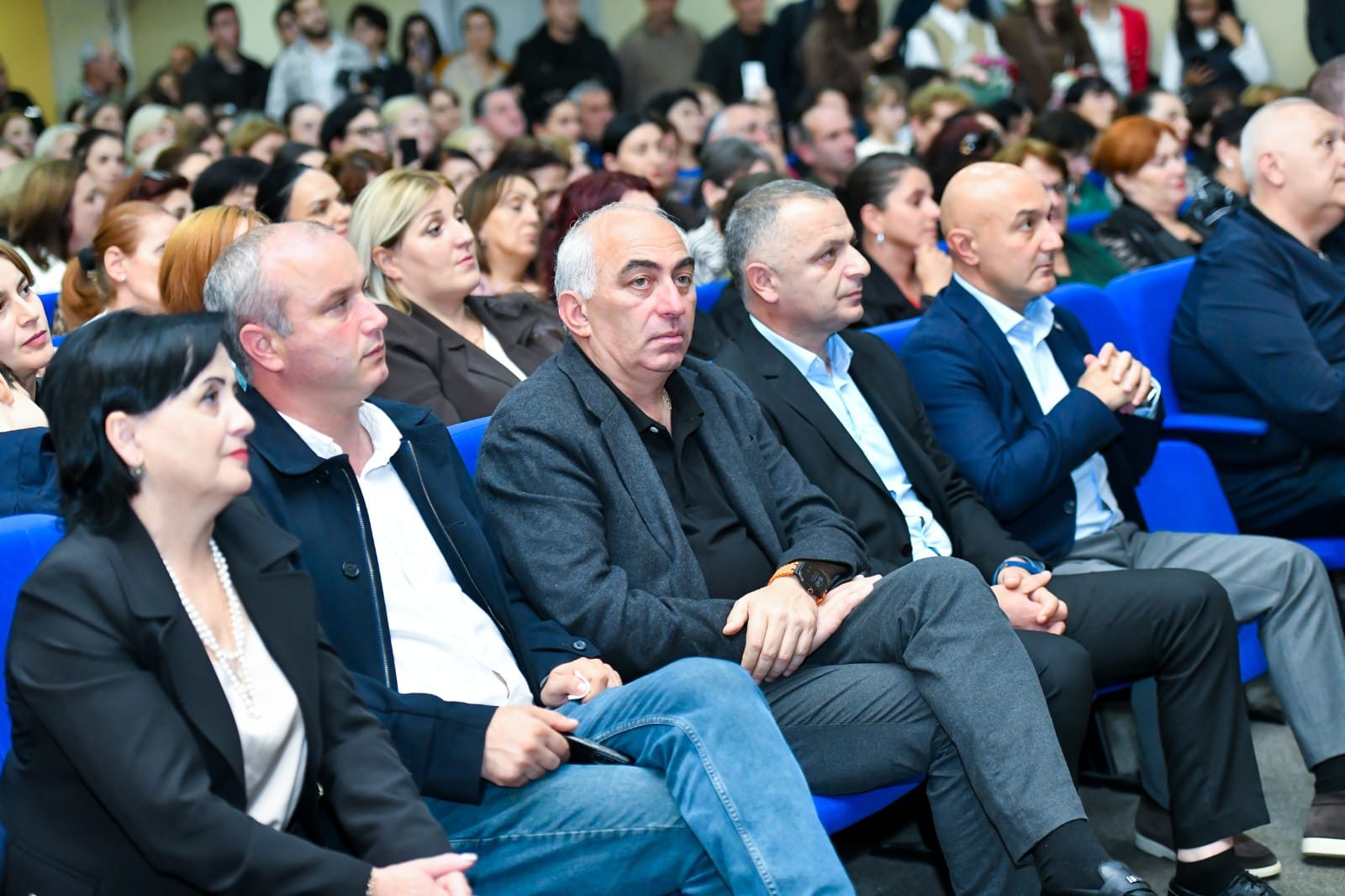 ​წალენჯიხაში ღვაწლმოსილი პედაგოგები დააჯილდოვეს - 9